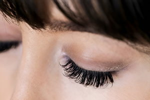 Lovely Skin and Beauty - Lovely Lash tint