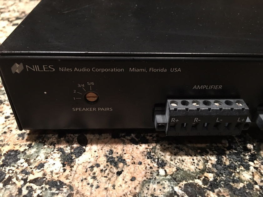 Niles Audio SSVC-6 SPEAKER SELECTOR