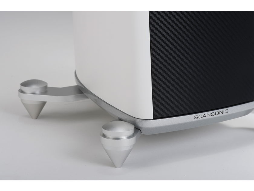 Scansonic  MB 2.5 Slim Floorstanding  Loudspeaker Black-Silk Finish Customer Trade-In