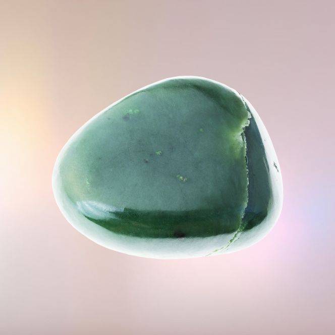 Jade de Birmanie naturelle – pierre de chance, d’équilibre et d’harmonie en lithothérapie.