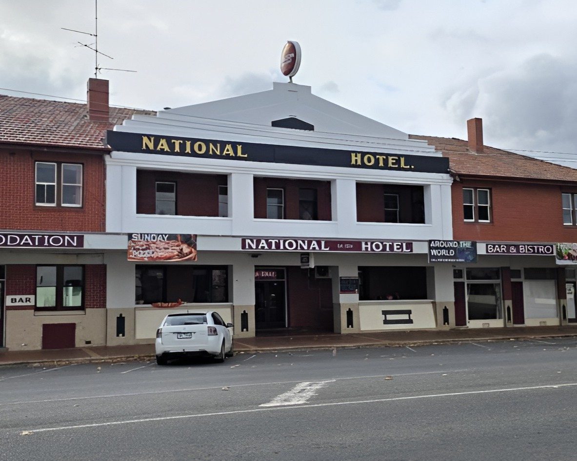 National Smokehouse Hotel - Image 4