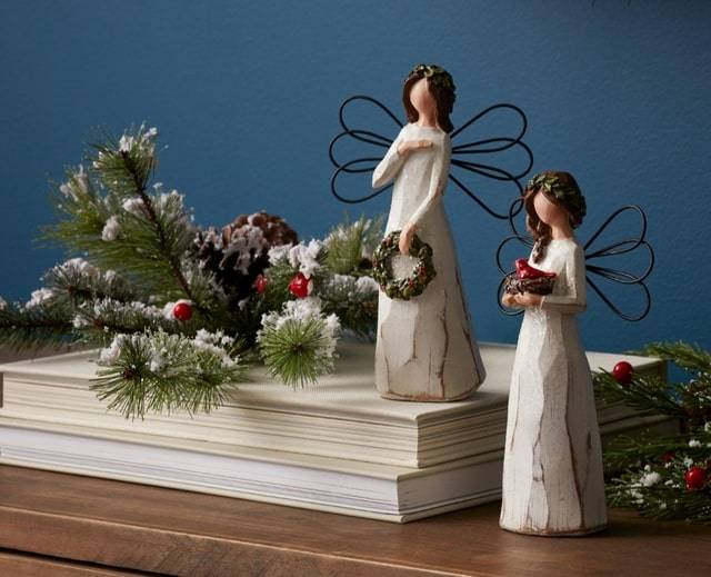 outdoor decoration nutcrackers with wreath and candy cane