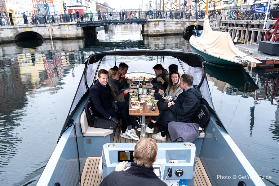 1,2,3,4,5-Hour Private Boat Tour with Captain - photo 2