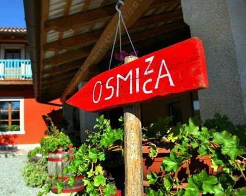 Food & Wine Tours Trieste: Tour of "Osmize" typical locales in and around Trieste