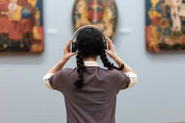 Use an audio guide on your phone