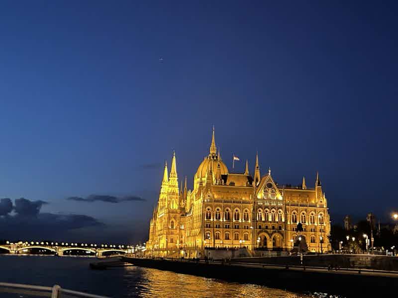 Budapest Express Photo Tour: Capture the City’s Highlights in 2 Hours - photo 1
