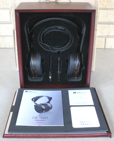 Hifiman HE-560 - Planar Magnetic Headphones