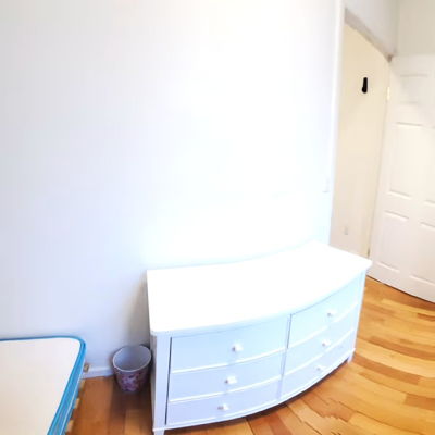 High ceiling, Large rooms, Walking distance to St. Johns. 