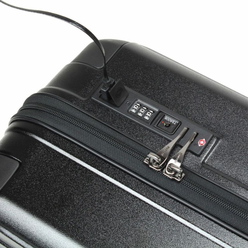 使用頻度の高いUSBポート(Type-A 1口・Type-C 1口付き)とTSロックを一つに集約しました。