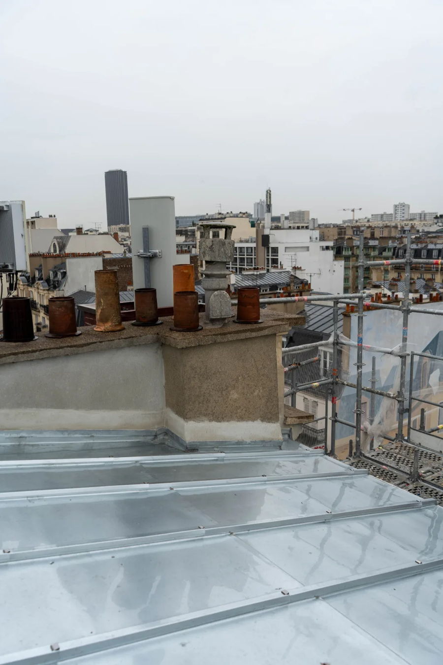 Un chantier parisien où chaque détail de toiture compte ! — photo 8