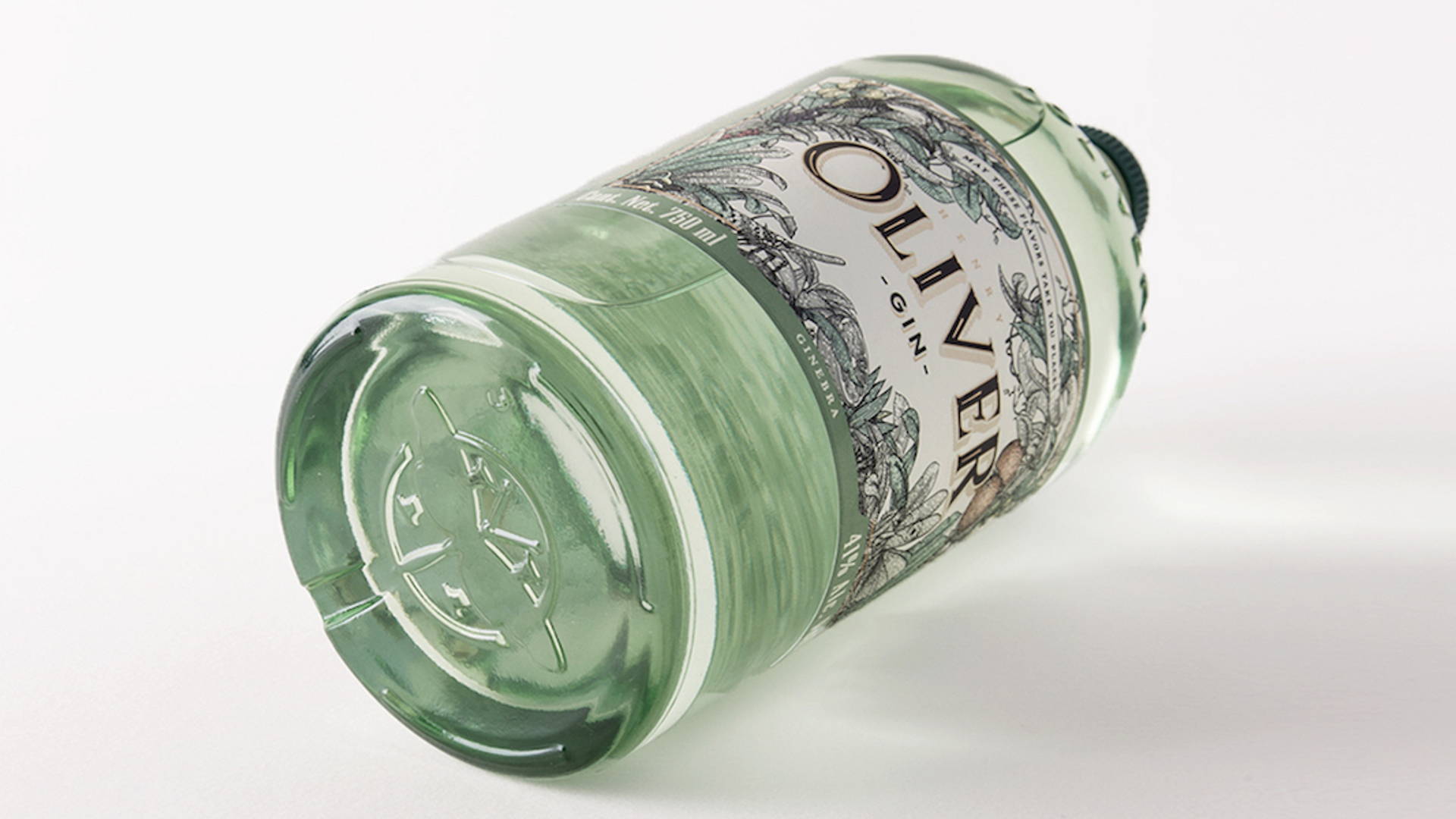 Featured image for Henry Oliver Gin