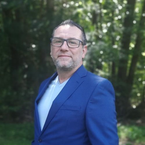 Charles  Savasta