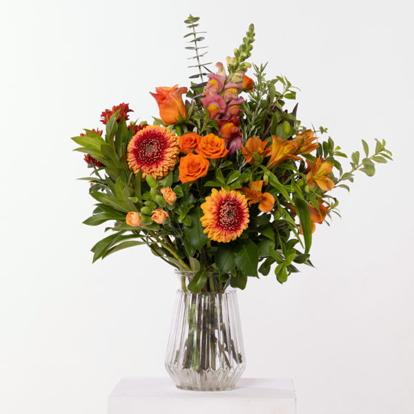 Autumn Bouquet in a Vase_flowers_delivery_interflora_nz