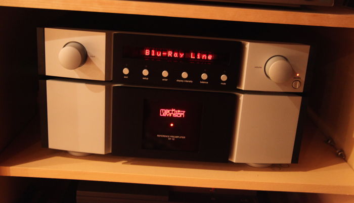 Mark Levinson No 52 2-chassis preamp