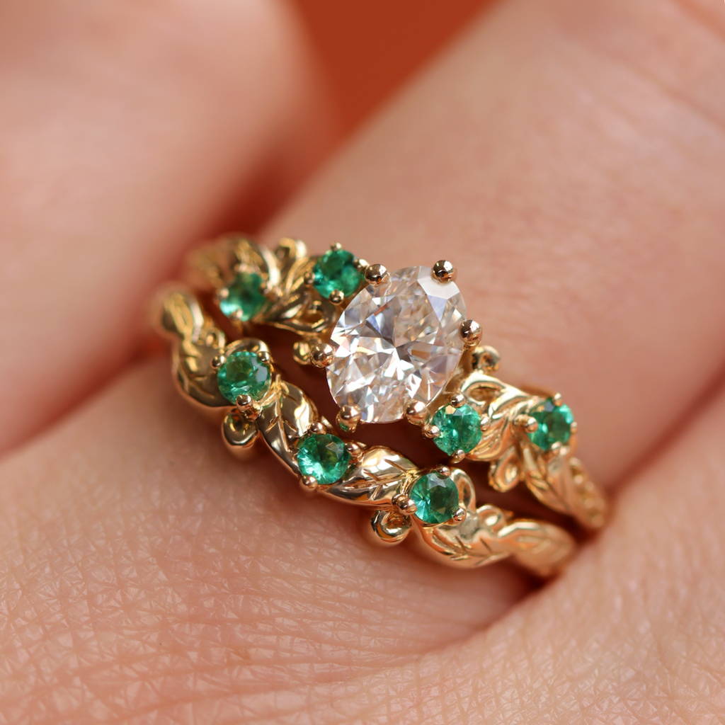 Lab grown diamond ring