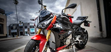 2017 BMW S 1000 R motorcycle for rent near Woburn, MA