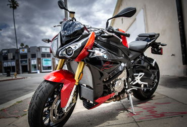 2017 BMW S 1000 R motorcycle for rent near Woburn, MA