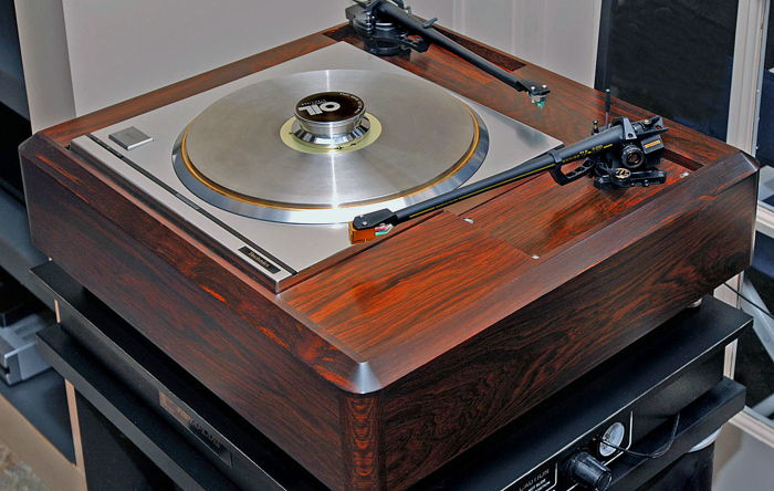 Close up of V12 on turntable 
