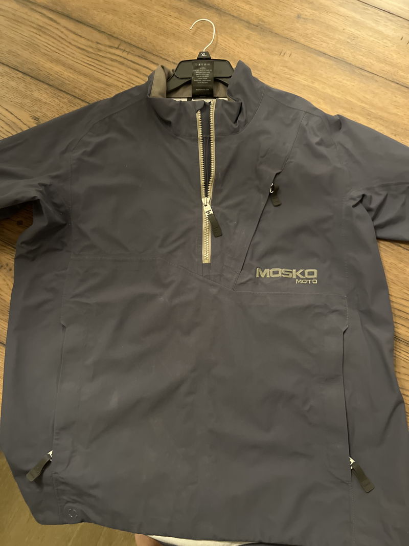 Rak Pullover - 2021 - $209.00 | Mosko Moto Marketplace