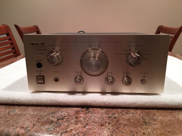 Teac A-H500 Reference 500 Series