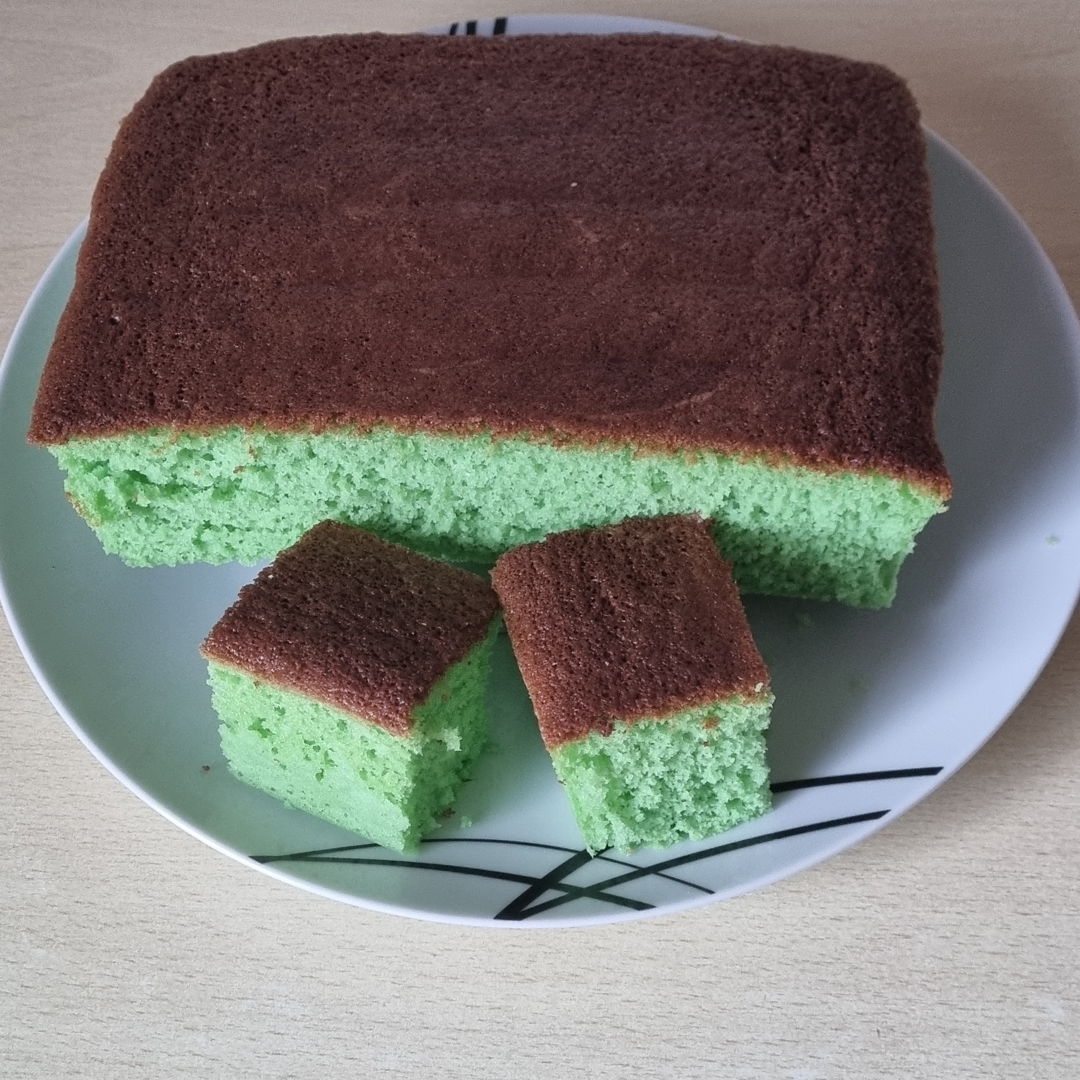 Pandan cake