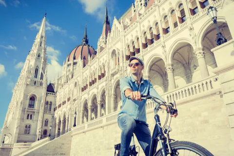 Grand Sightseeing Bike Tour