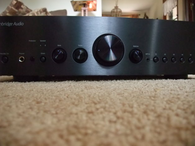 Cambridge Audio Azur 651A  Black Integrated Amplifier