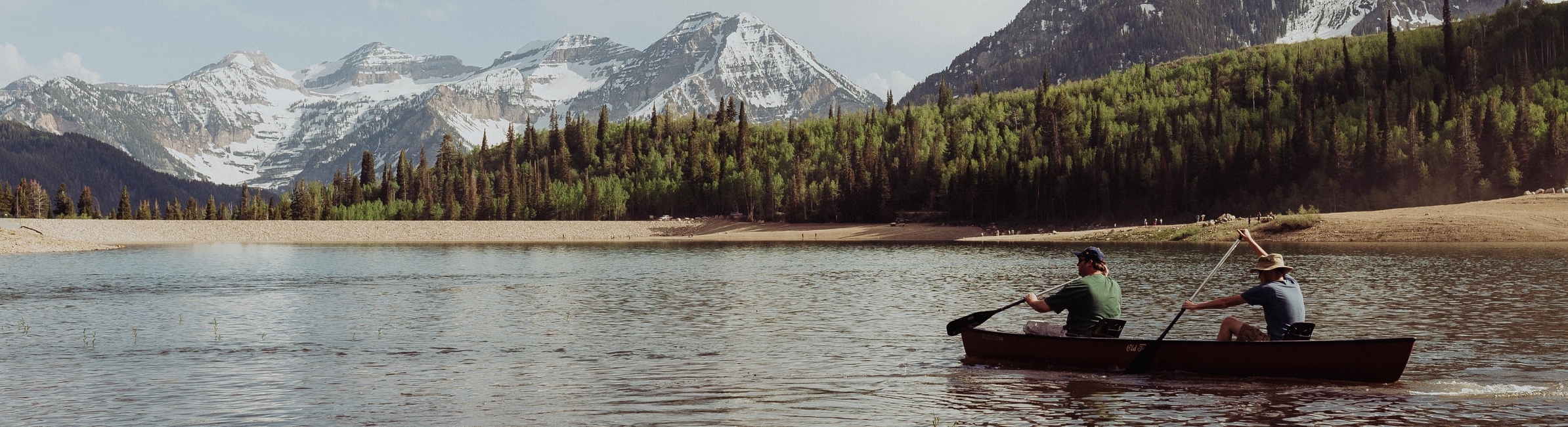 2 men in a boat