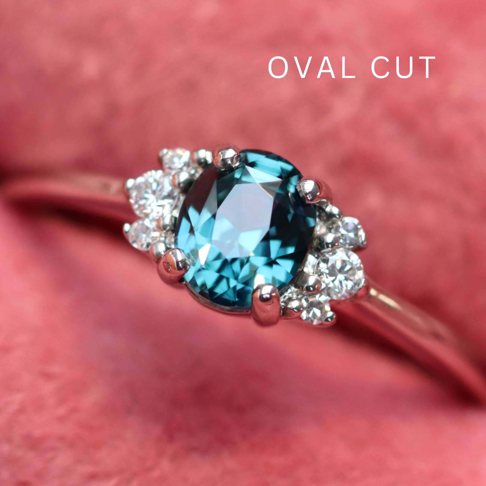 Oval cut engagement rings