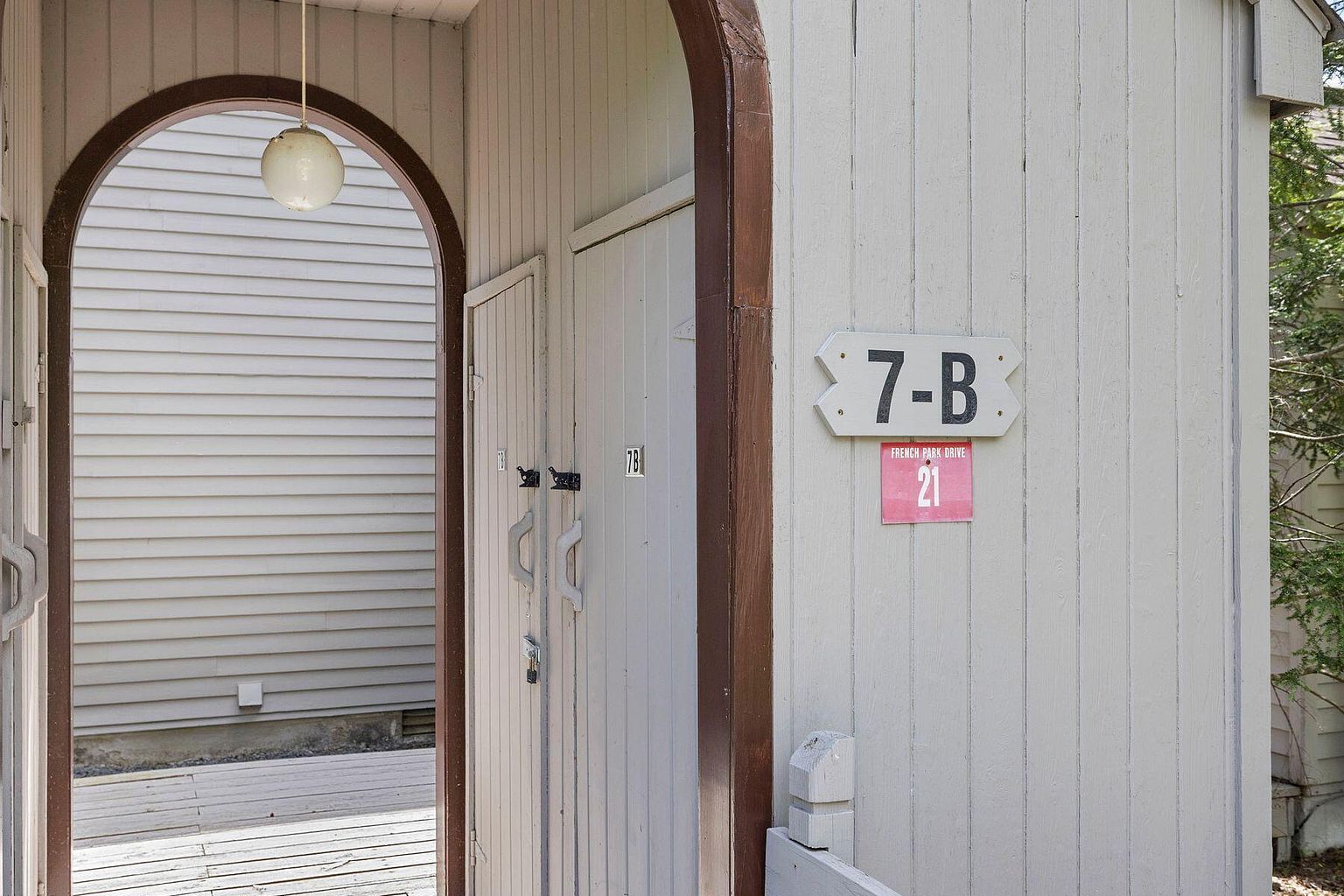 Slideshow image