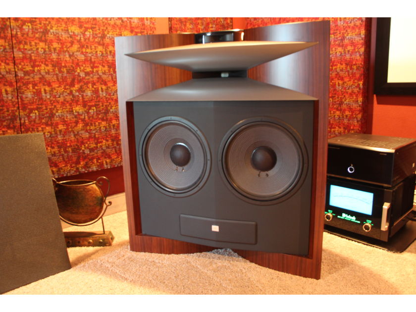 JBL DD66000 Everest in Roswood Reduced!