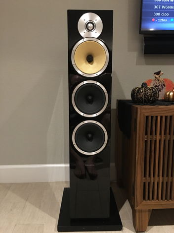 Bowers and Wilkins CM-9