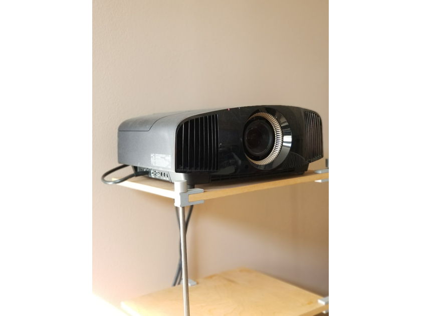Sony VPLW365ES Native 4K Projector