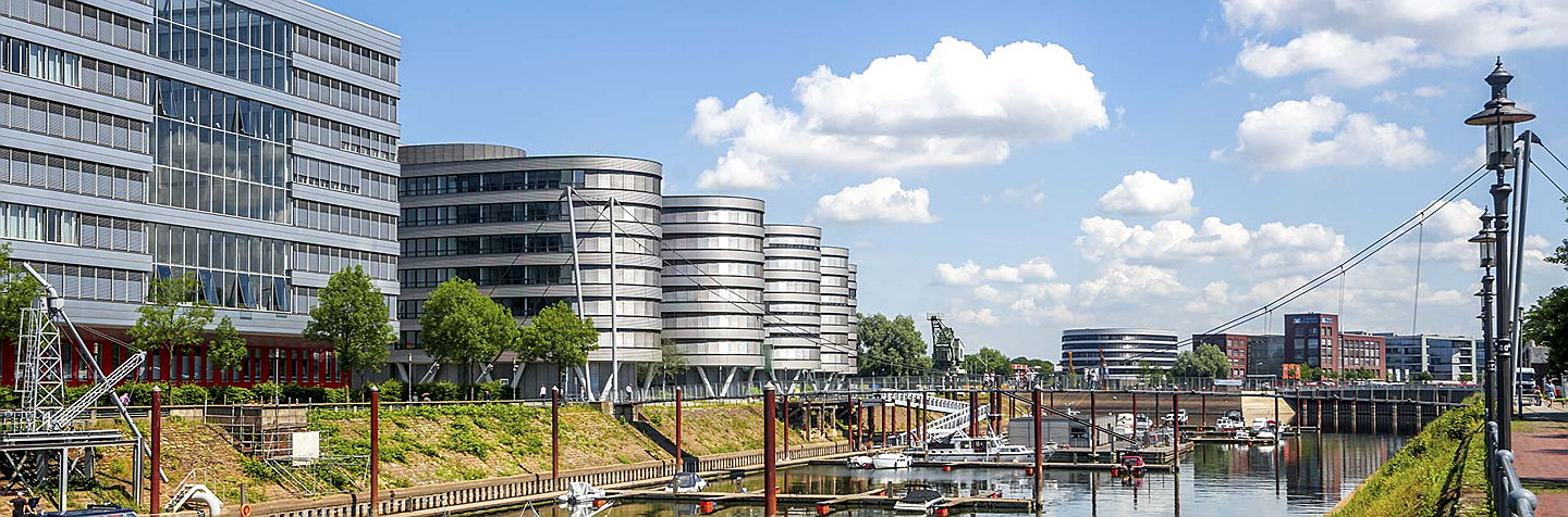  Duisburg
- Mit den Immobilienmaklern von Engel & Völkers verkaufen Sie Ihr Reihenhaus, Apartment oder Ihre Villa zu den bestmöglichen Konditionen.