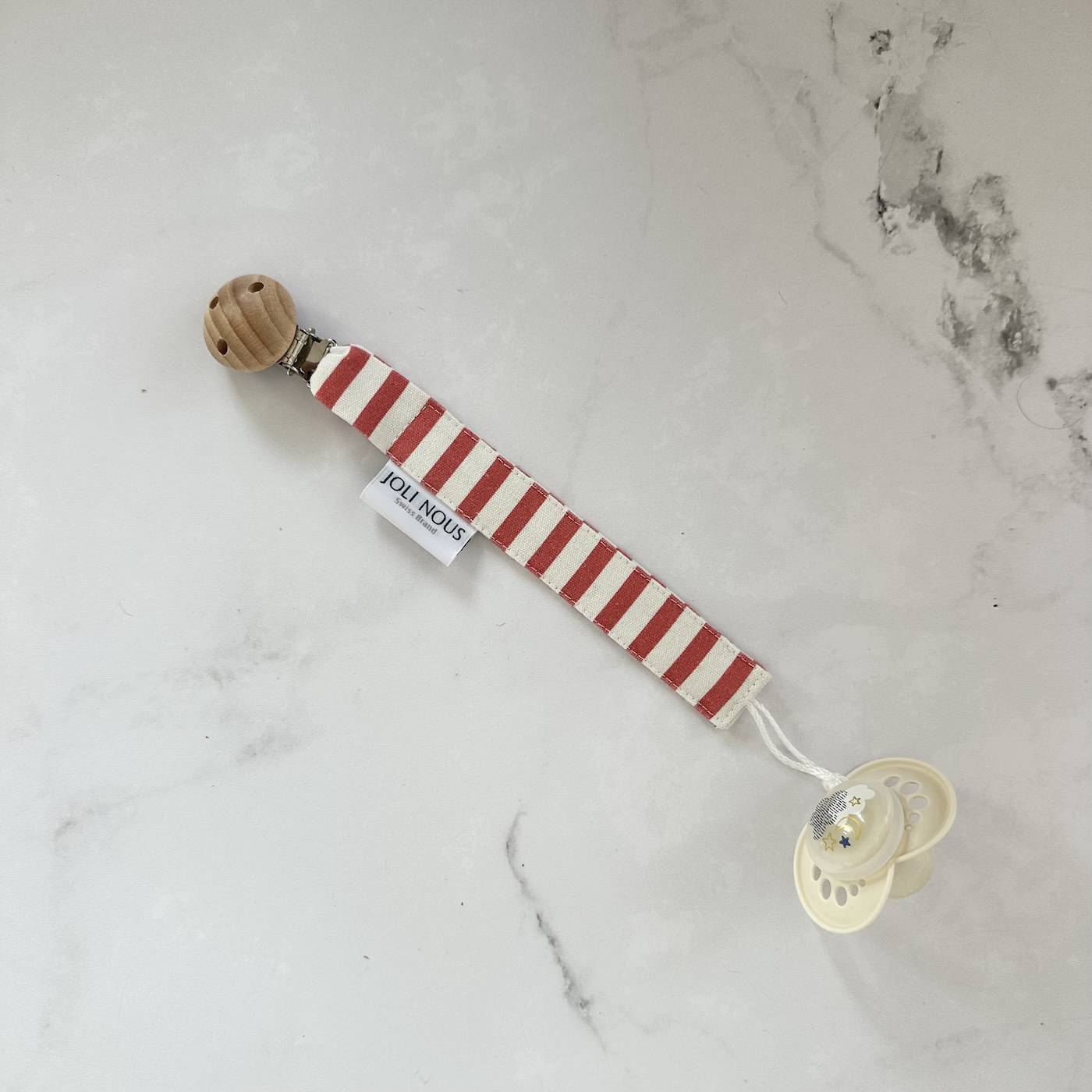 Lange XL et mini élégant de la marque suisse Joli Nous, un accessoire premium pour bébé, alliant design raffiné et qualité exceptionnelle OEKO-TEX GOTS