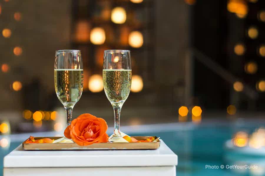 Couple Holistic Swedish Massage with Jacuzzi Time - photo 5