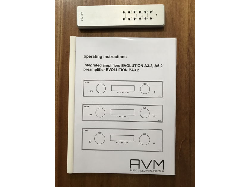 AVM Audio Evolution A5.2T Integrated Amp Tube Prestage