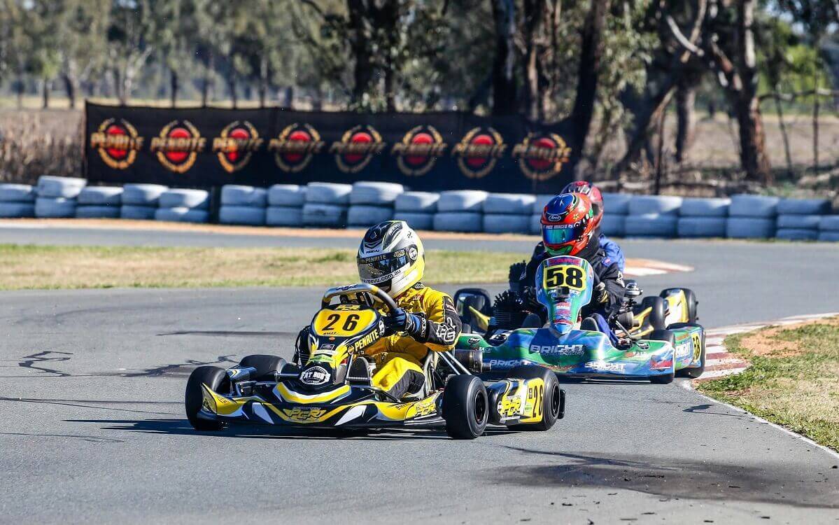 Cooles Vatertagsgeschenk: Go-Kart fahren