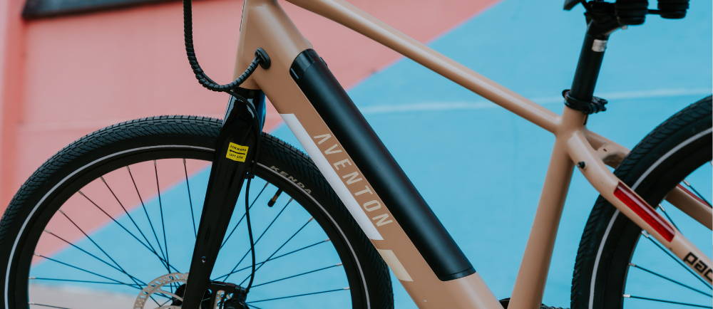 a tan Pace 500.2 electric city bike