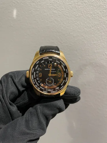 Girard Perregaux WW.TC TRAVELLER SMALL SECOND 49865