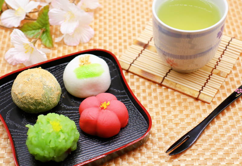半生菓子とは