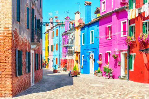 Guided Tour of Murano, Burano and Torcello from Venice