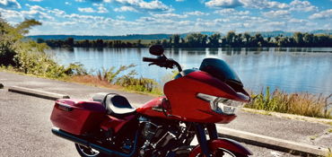 2024 HARLEY-DAVIDSON ROAD GLIDE motorcycle for rent near Dry Ridge, KY