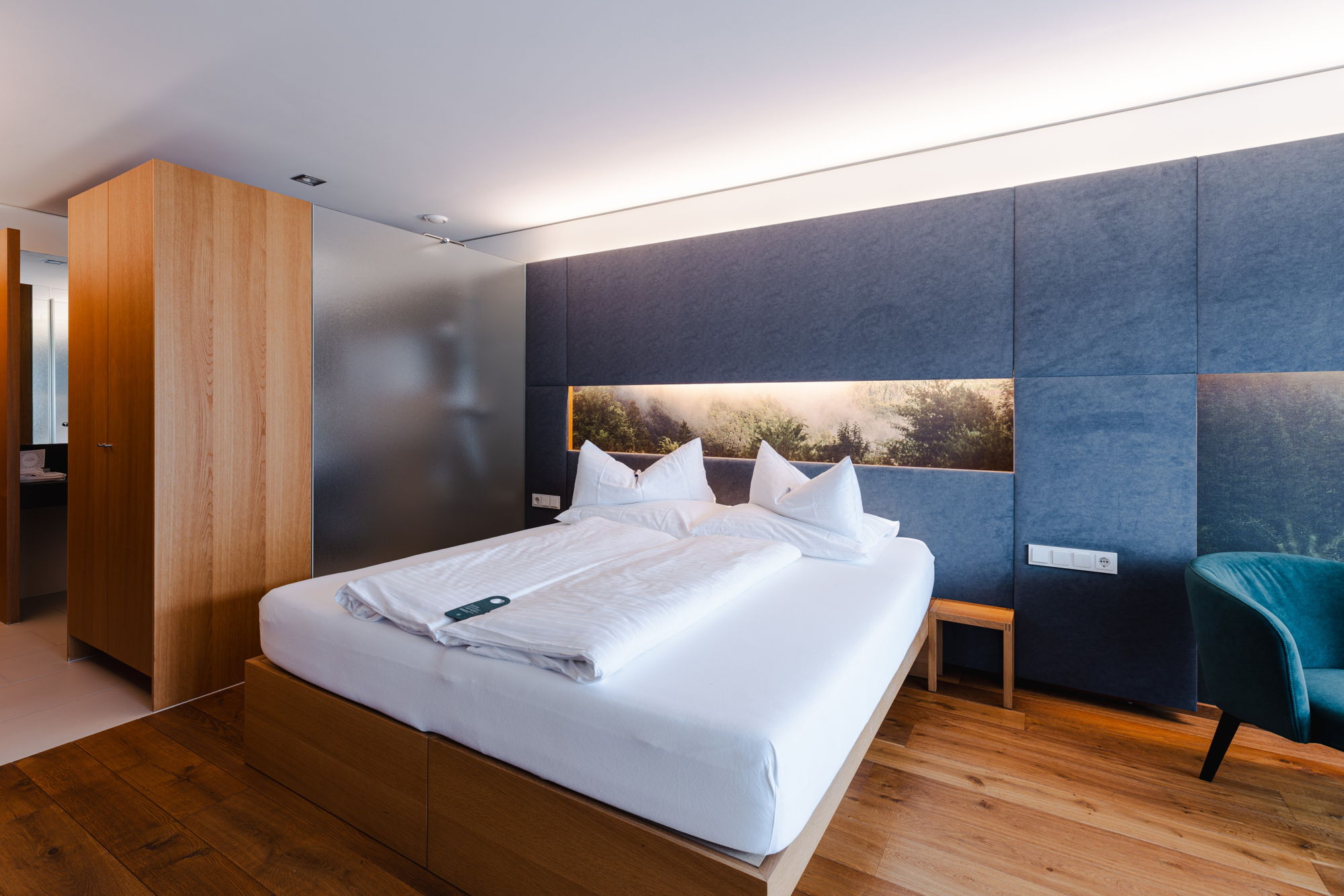Doppelzimmer Superior mit Doppelbett und modernem Ambiente
