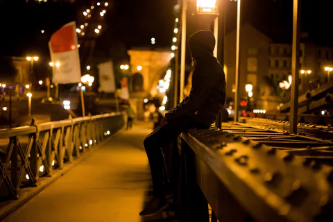 Sunset/Early night memories at Chain Bridge