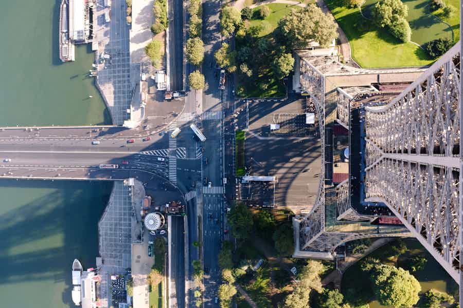 Paris: Eiffel Tower Skyline View w/ Elevator Access - photo 1