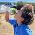 Photo enfants avec Gourde filtrante ÖKO