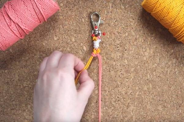 DIY face mask holder lanyard tutorial image 16