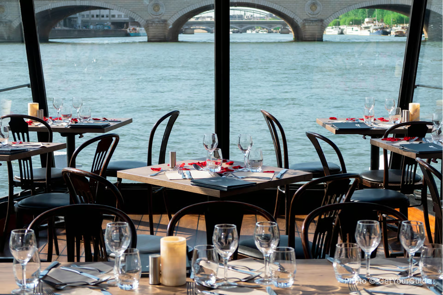 3-Course Lunch Cruise on the River Seine - photo 1