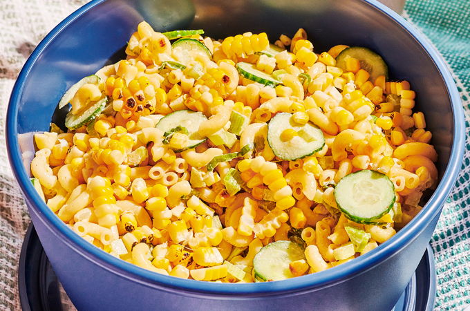 Salade de macaronis crémeuse au maïs grillé